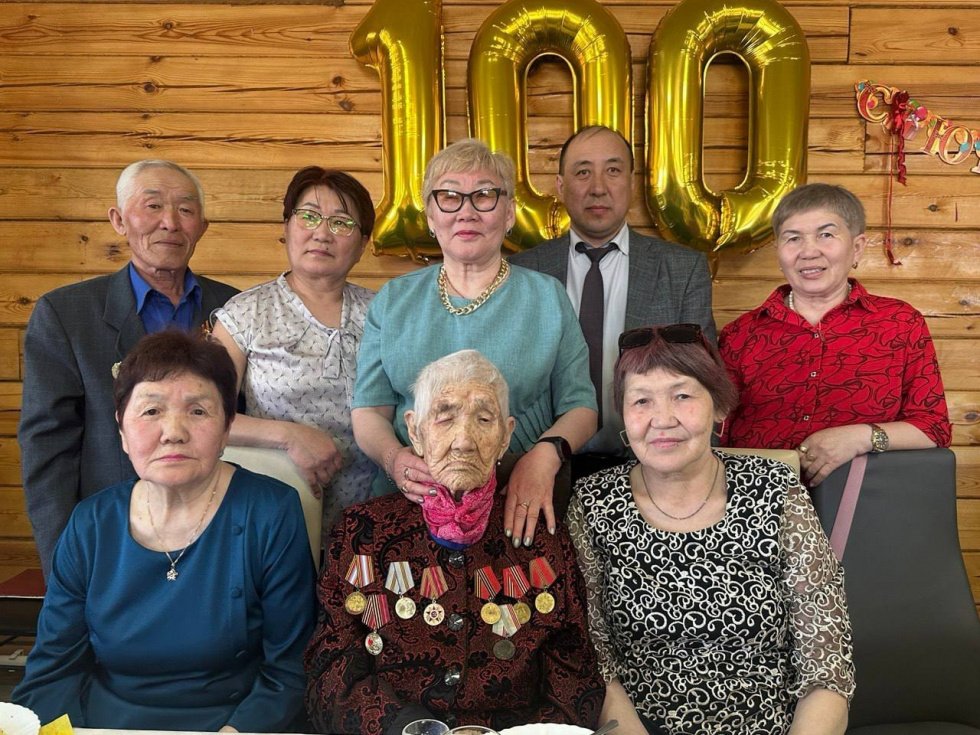 Поздравляем с юбилеем!